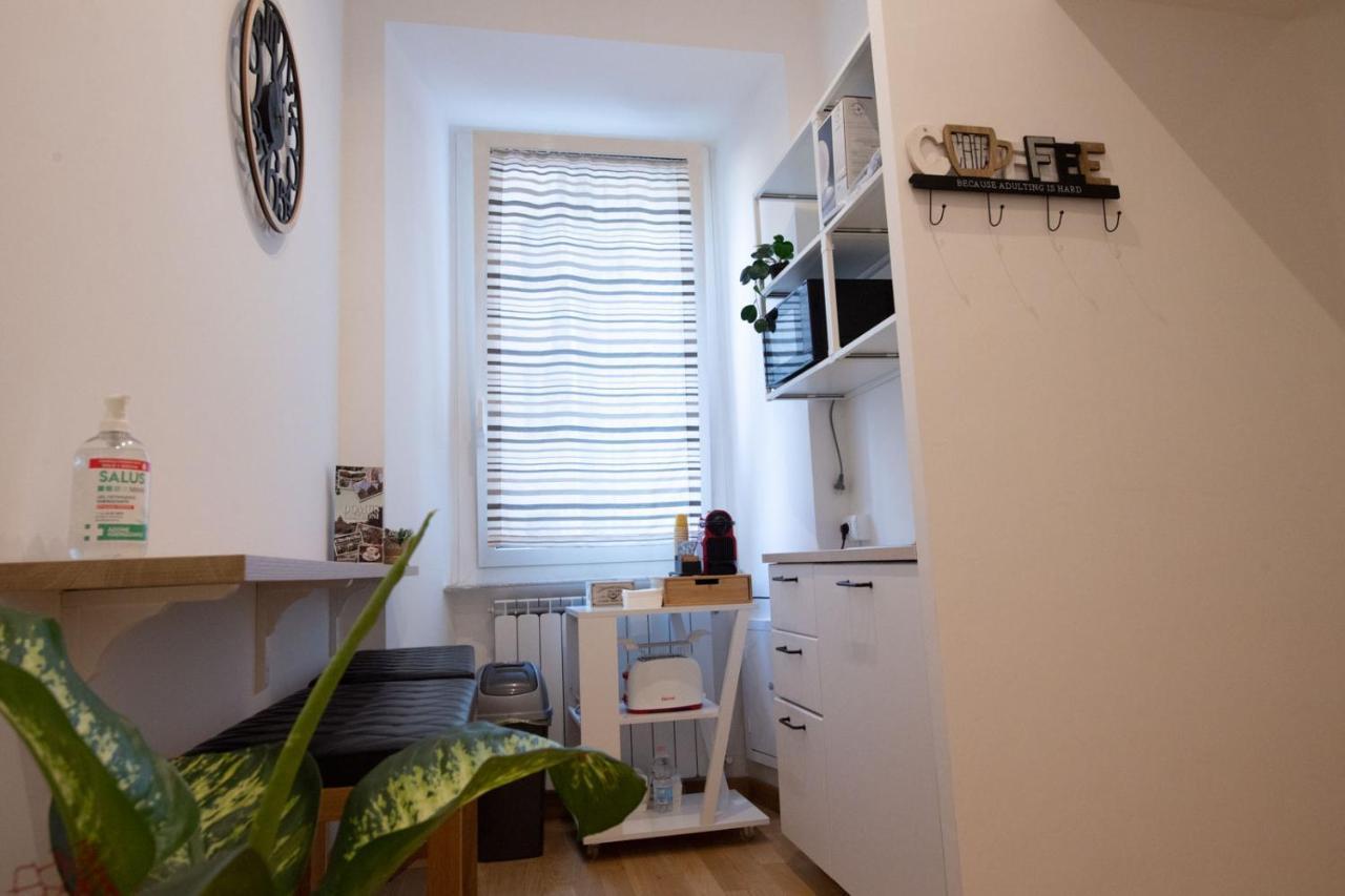 로마 Domus Castroni Germanico B&B 외부 사진