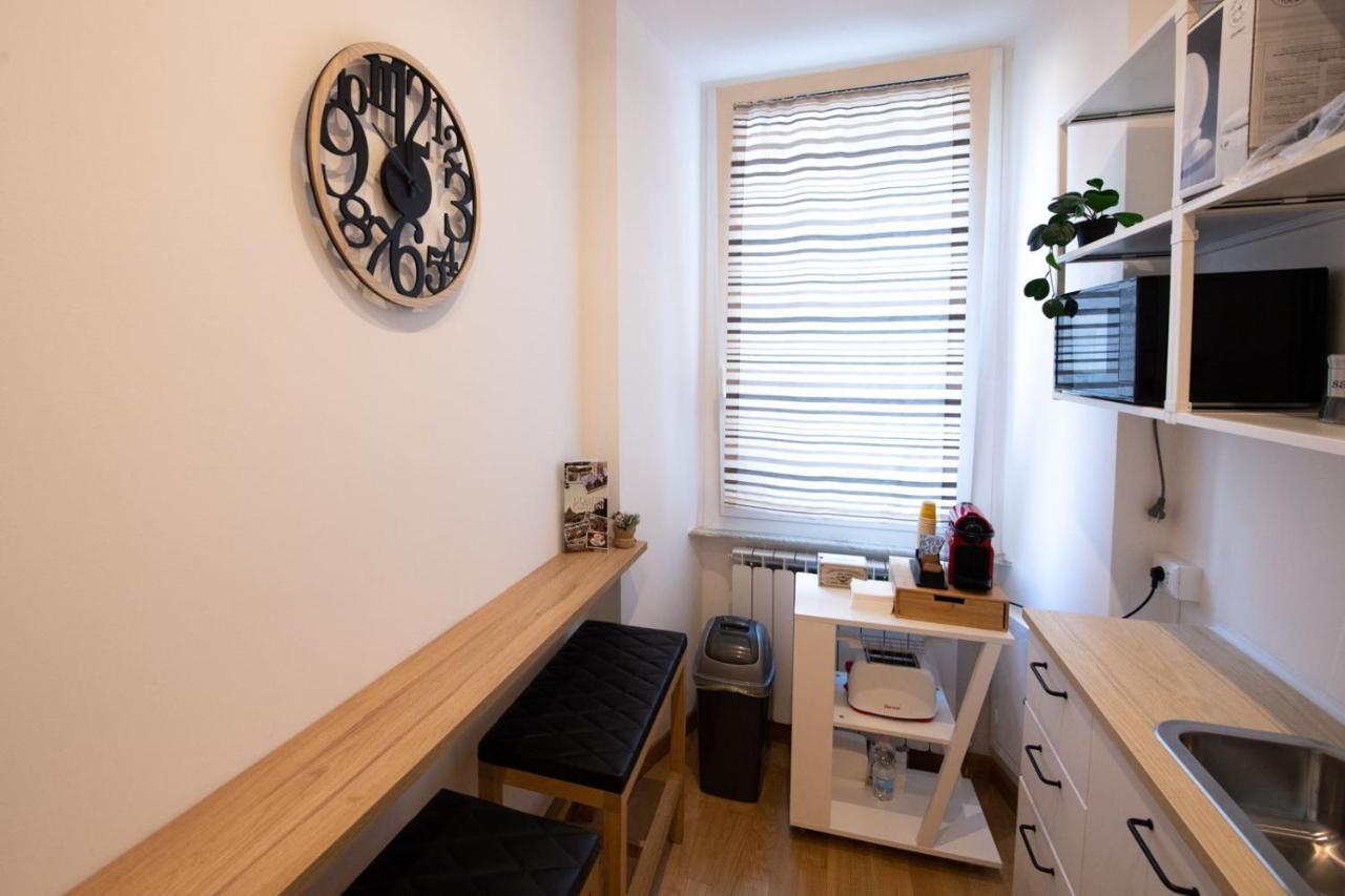 로마 Domus Castroni Germanico B&B 외부 사진